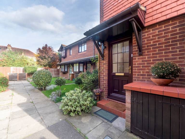 House Sutton