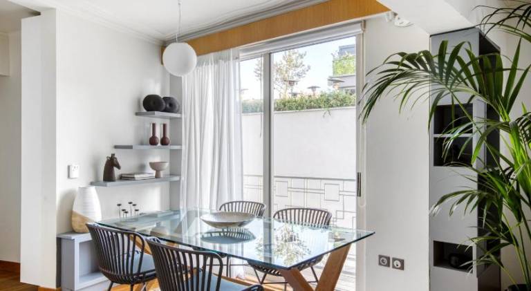 Holiday apartment with hot tub | Close to Acropolis of Athens in Athens