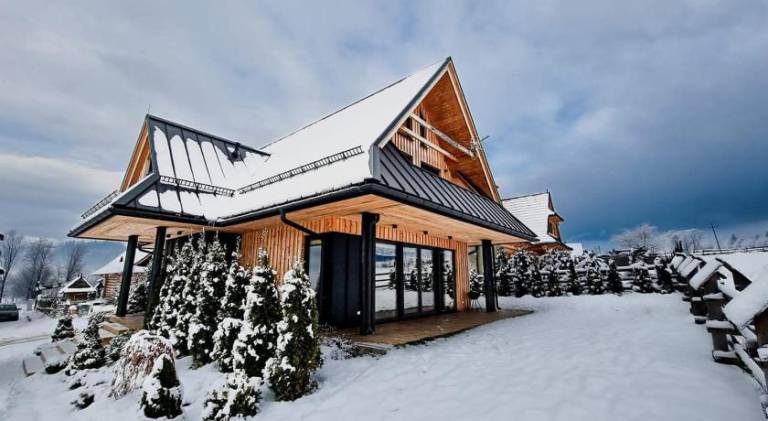 Chalet with yard, terrace & BBQ | Pet-friendly in Poronin