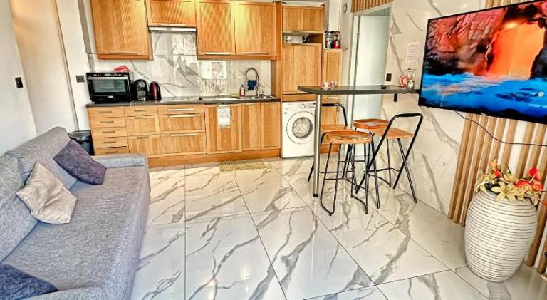 Apartment with 2 rooms for 4 persons — photo 4