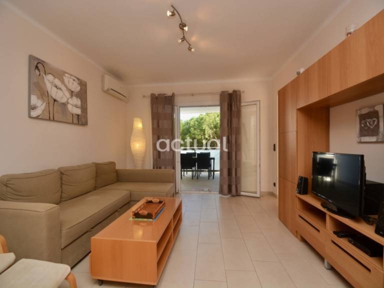 Rental apartment with 2 rooms for 6 persons — photo 2