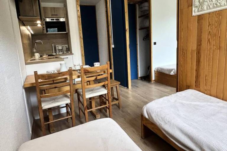Rental apartment | Next to the ski | Pets are welcome — photo 4