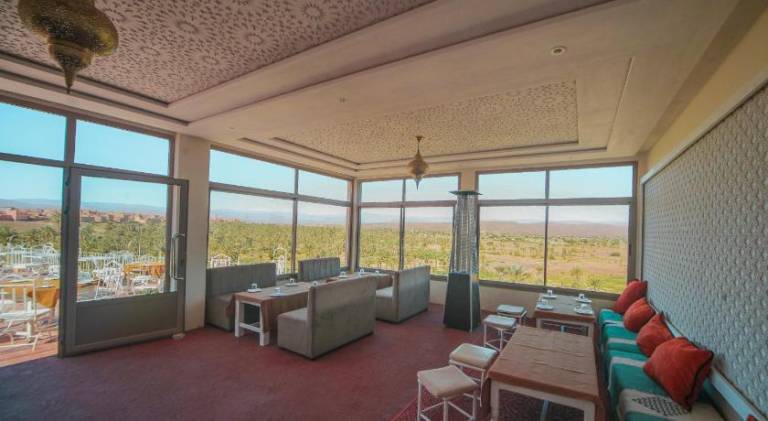 Hotel Kasbah Ennakhile - Authentic Stay in Nkob — photo 3