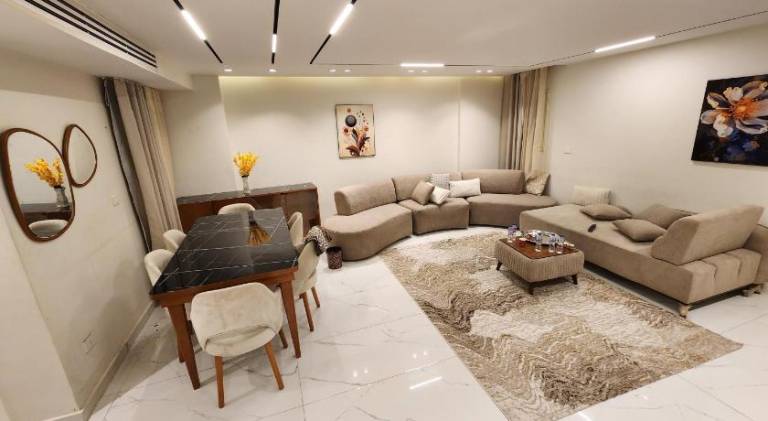 Apartment with 3 rooms for 6 persons in Giza