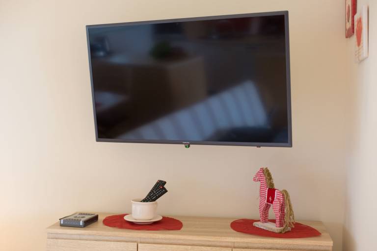 Nice holiday apartment with BBQ | Sea view | Pet-friendly — photo 4