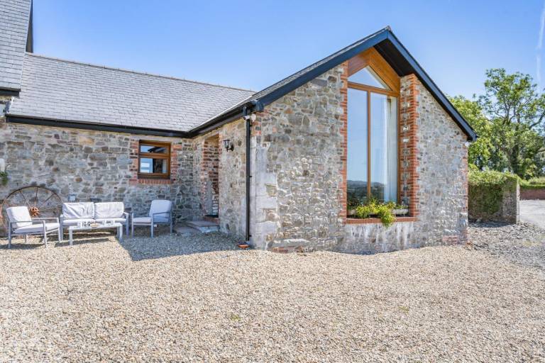 Fully equipped cottage | Pets allowed — photo 2