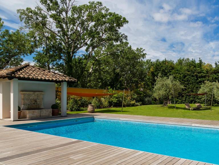 Best Western Plus Le Lavarin in Avignon