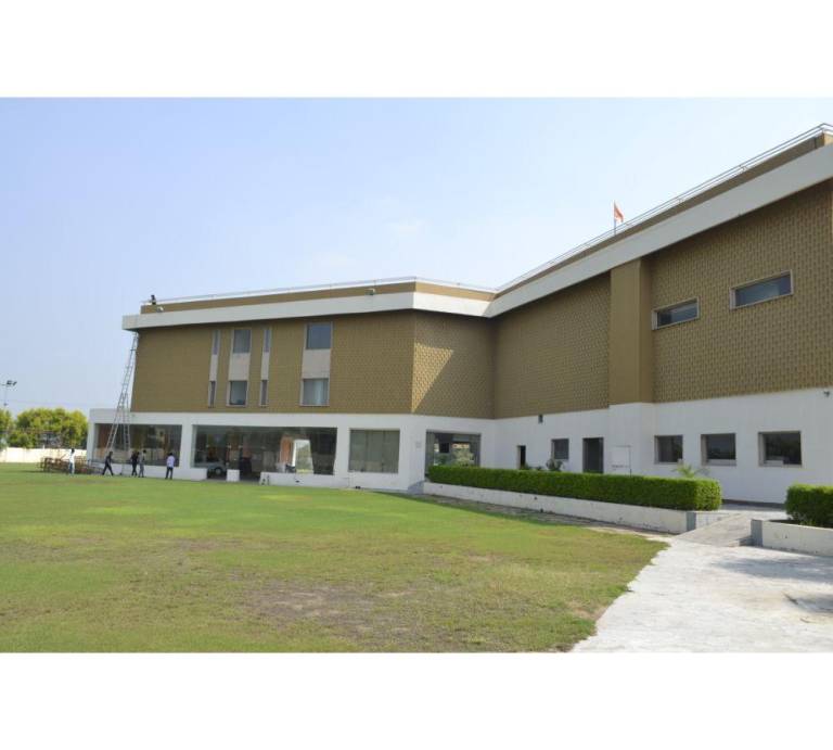 Royal Palm Resort