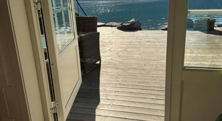 Lodge with garden, patio & sauna | Pets are welcome — photo 4