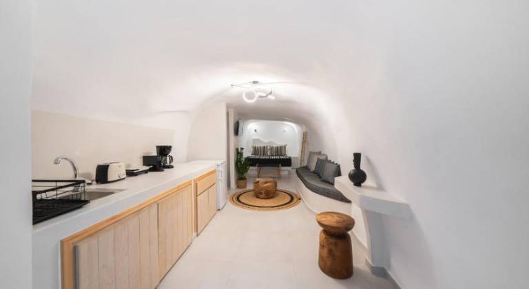 House with hot tub & terrace — photo 2