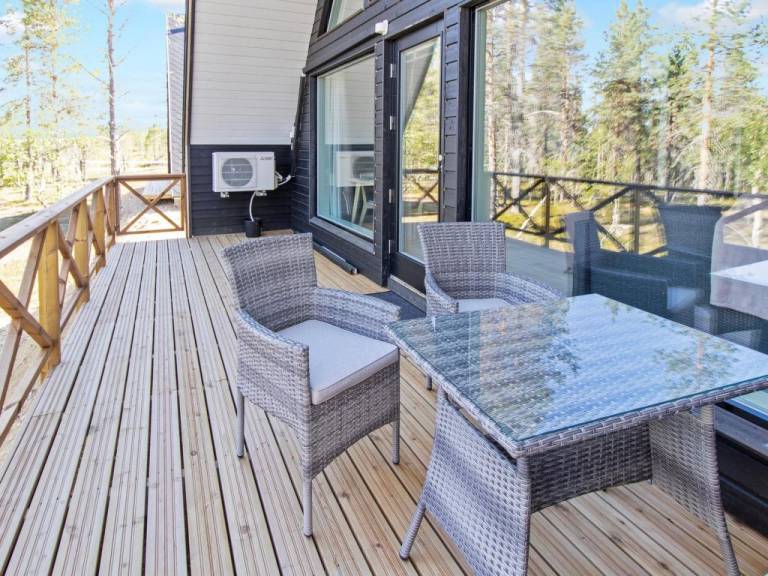 Talo  Kakslauttanen