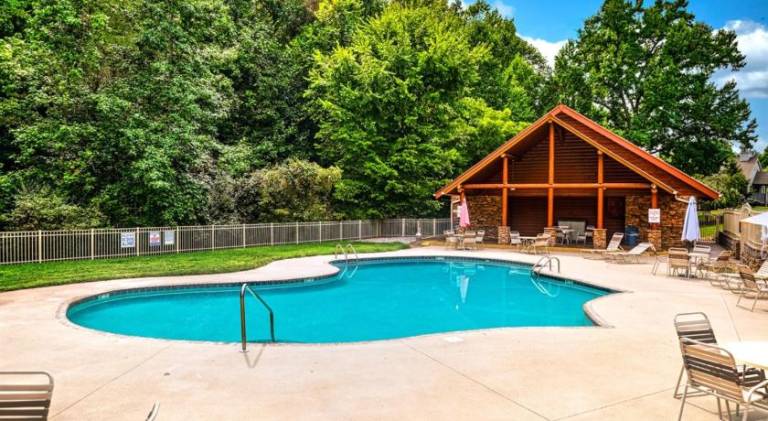Vacation home with hot tub & pool | Dogs allowed — photo 5