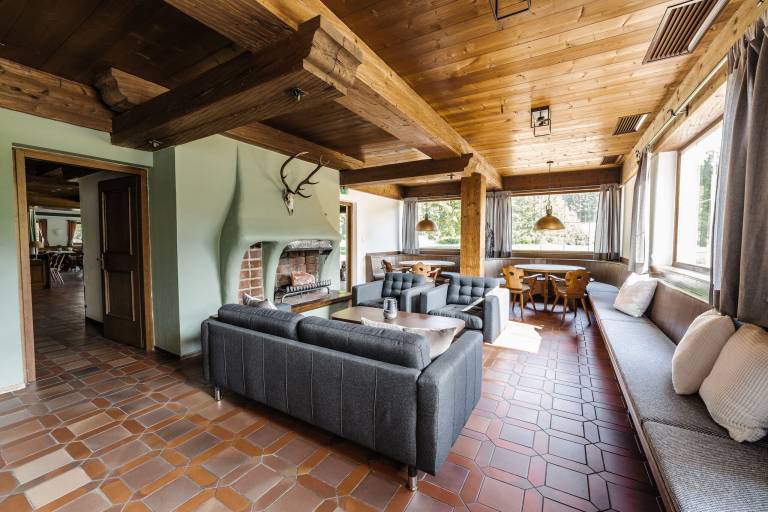 Vacation home with yard, sauna & BBQ | Nature view | Pet-friendly — photo 2