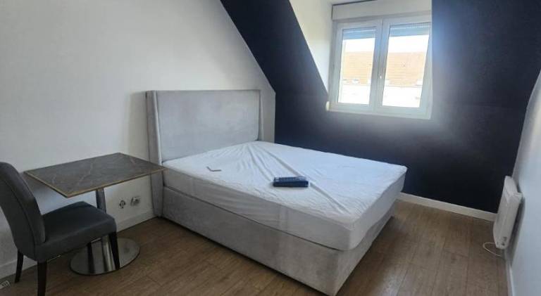 Chambre dans Bel et Spacieux appartement completement refait a neuf — photo 2