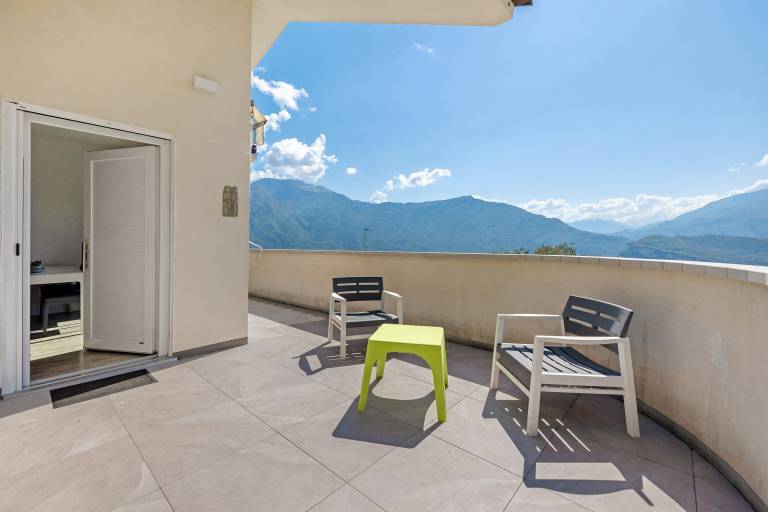 Villa 'Renè' with Private Terrace, Wi-Fi and Air Conditioning — photo 2