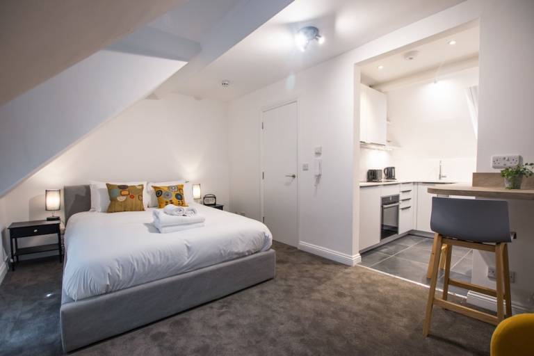 Accommodation Redland