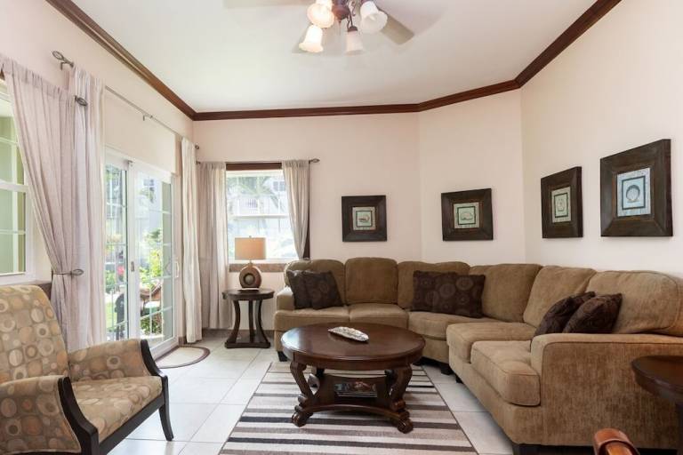 Condo San Pedro