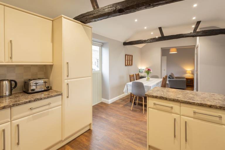Apartment  Amotherby