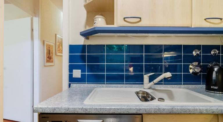 Holiday apartment with 2 rooms for 4 persons — photo 4