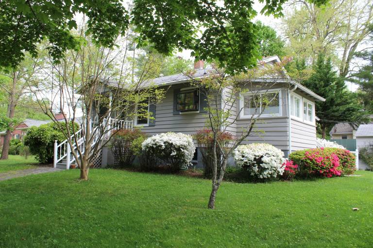 Cottage  Hendersonville