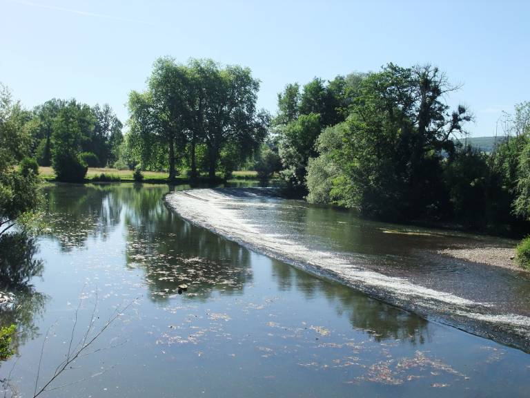 Cottage with barbeque — photo 4