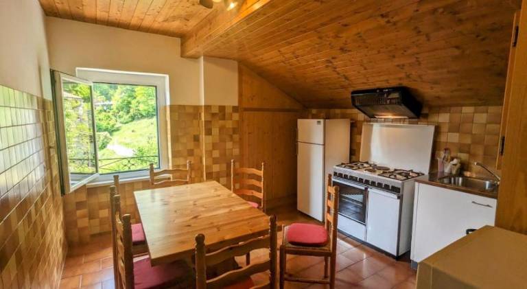 Apartment with terrace & barbeque — photo 3