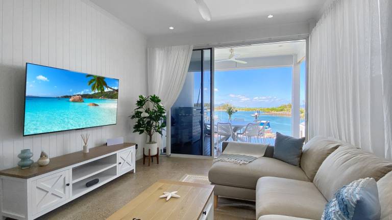 House Magnetic Island