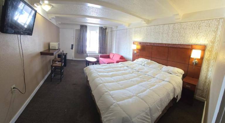 Exceed Inn Indianapolis Airport South — photo 2