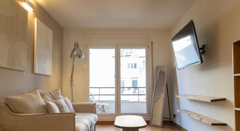 Rental apartment | Next to Casa Milà — photo 2