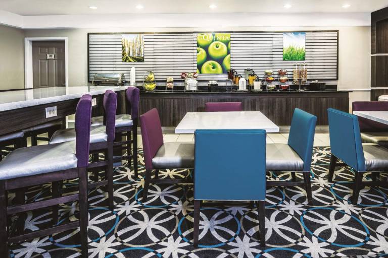 Quality Inn & Suites — photo 4