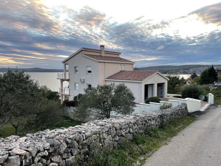 Ferienhaus in Maslenica, Vinjerac, Kroatien f&uuml;r max. 10 Personen