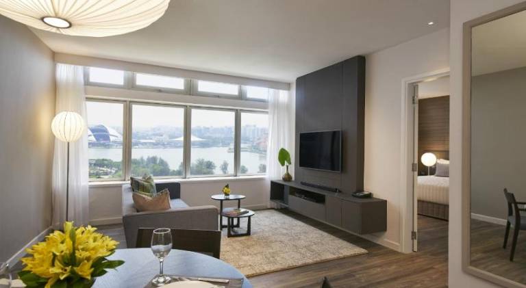 Child-friendly wonderful serviced apartment with pool & sauna | Next to Fountain of Wealth | Perfect for remote work | Dogs allowed — photo 2
