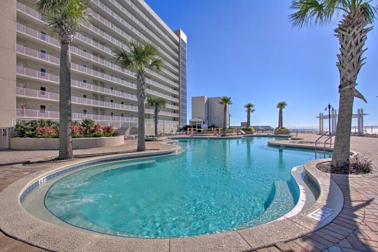 Apartment Long Beach Resort