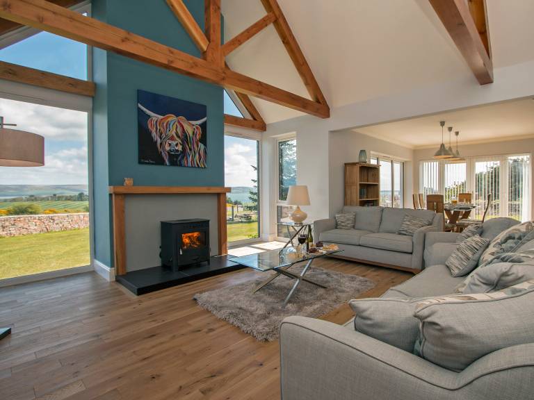 Family-oriented wonderful cottage with garden & jacuzzi | Sea view | Pet-friendly — photo 2