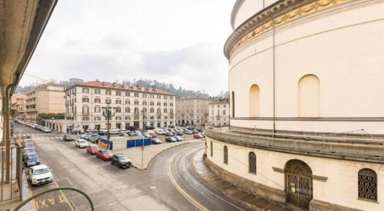 Beautiful rental apartment | Next to Mole Antonelliana | Suitable for remote work | Pet-friendly — photo 4