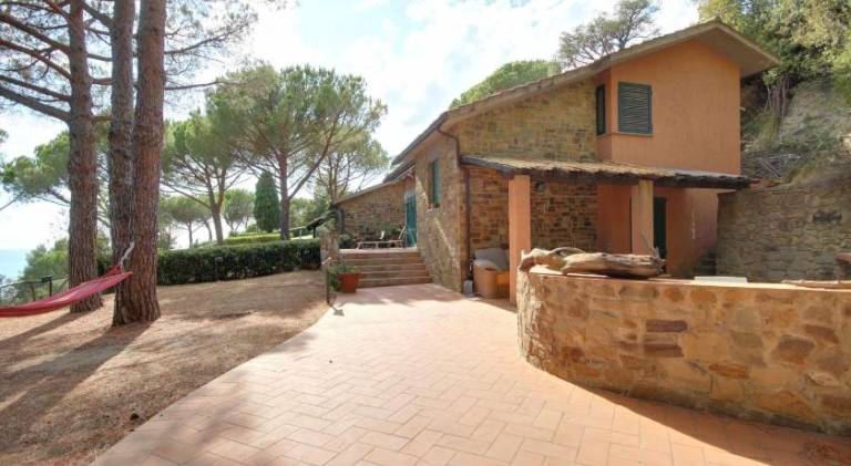 Villa with 3 rooms for 6 persons — photo 5