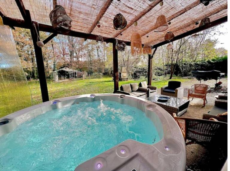 Chalet La Selle-en-Hermoy