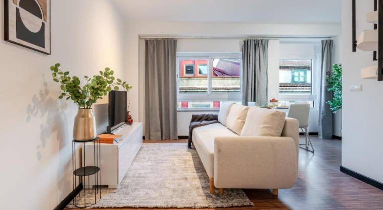 Lovely rental apartment | Close to Clérigos Church | Pet-friendly in Porto