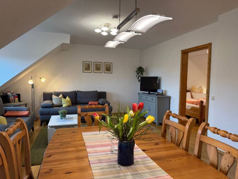 Family-oriented charming rental apartment with BBQ, terrace & fast internet | Garden view | Pets allowed — photo 4