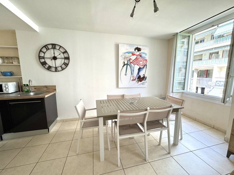 Rental apartment | Next to Castle Hill — photo 5