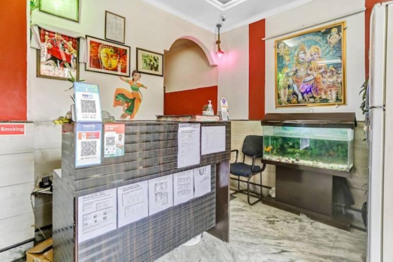 Goroomgo White Elephant Inn Noida — photo 3