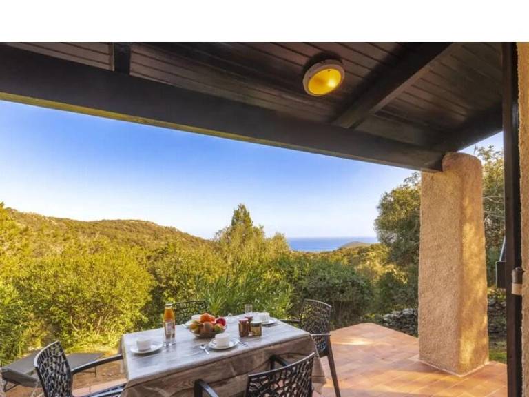 House with patio & garden — photo 3