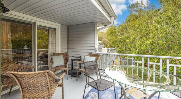 House | Close to the beach | Pets allowed — photo 3