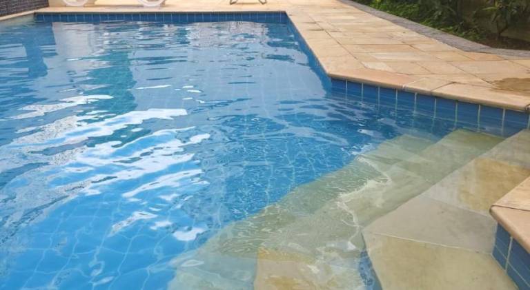 Wonderful holiday apartment with pool | Next to the beach | Pet-friendly in Guarujá