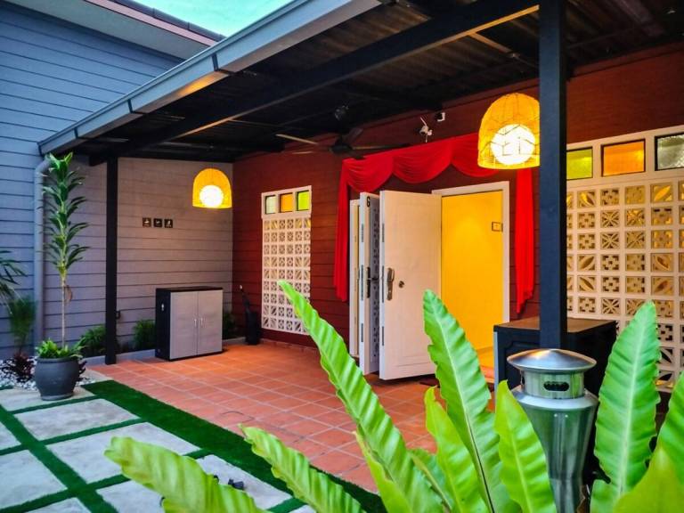 House Kampung Bagan Dalam