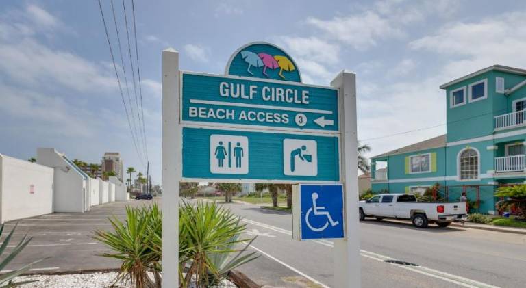 3 Blocks to Gulf! Modern Beach Base in South Padre — photo 5