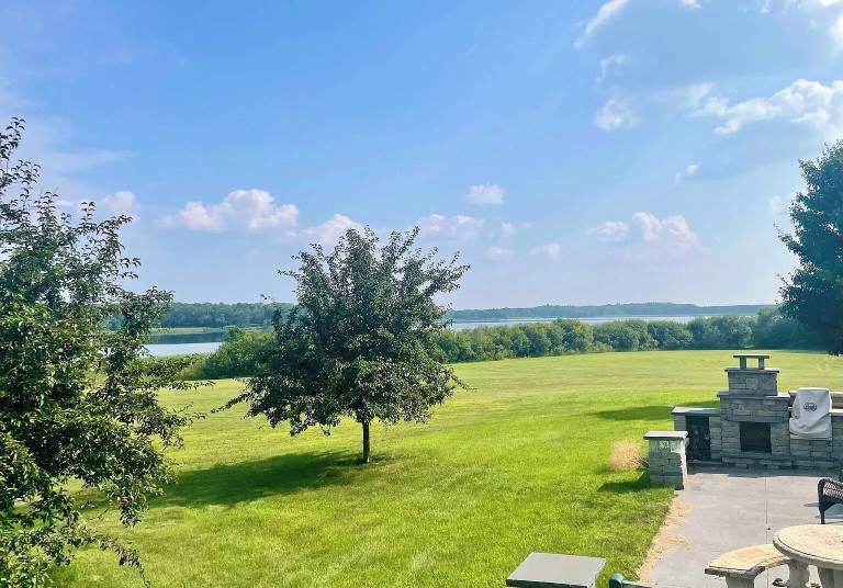 House Detroit Lakes