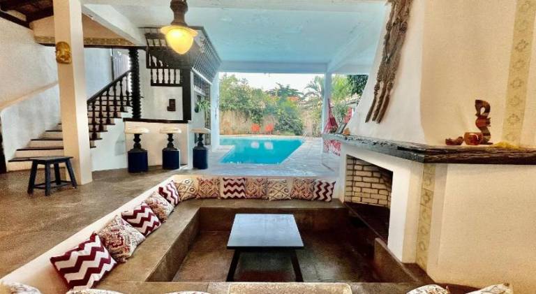 House with pool & BBQ — photo 2