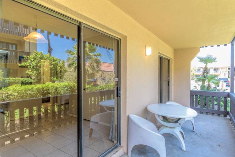 Condo with private pool — photo 2