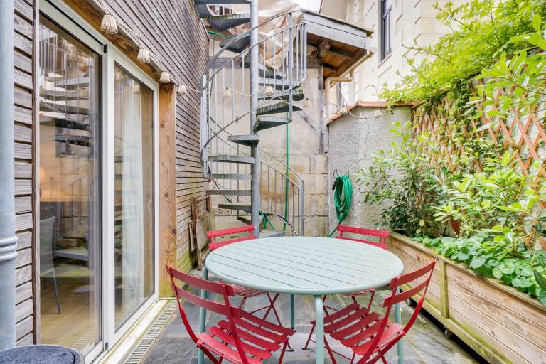 Family-friendly beautiful vacation home with patio | Pet-friendly — photo 5